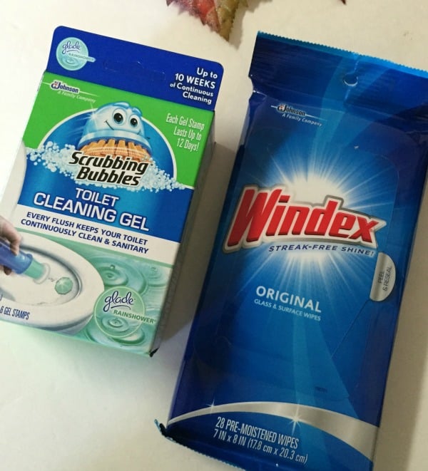 Three Ways To Keep Your Home Guest Ready + DIY Sparkly Leaf Garland