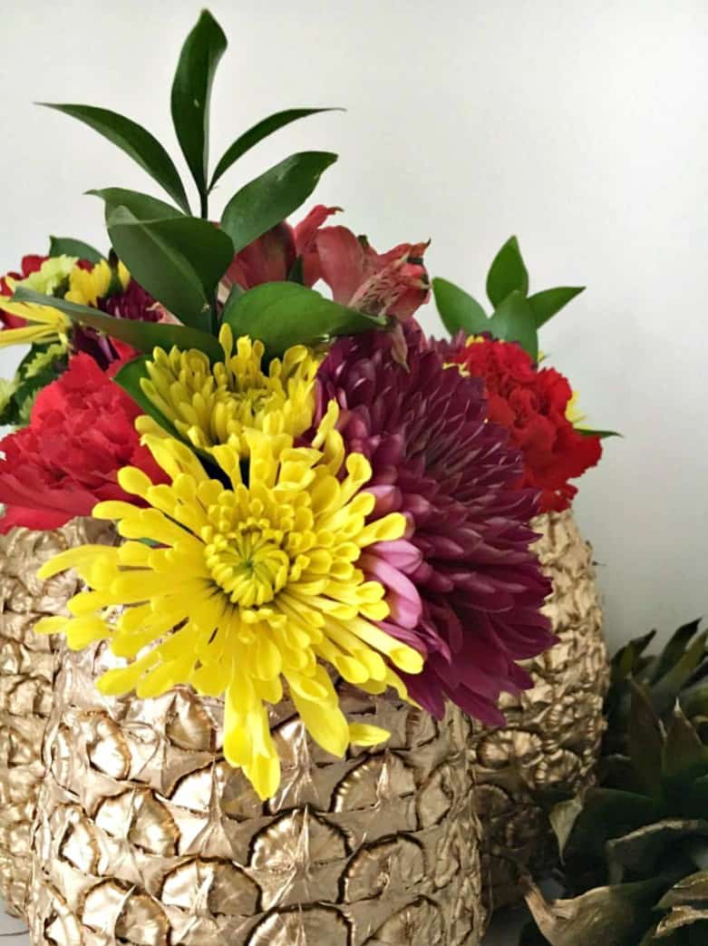 DIY Pineapple Vase