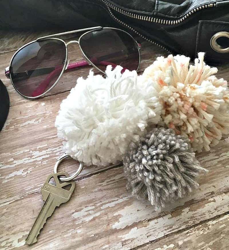 Easy To Make DIY Pompom Keychain ~