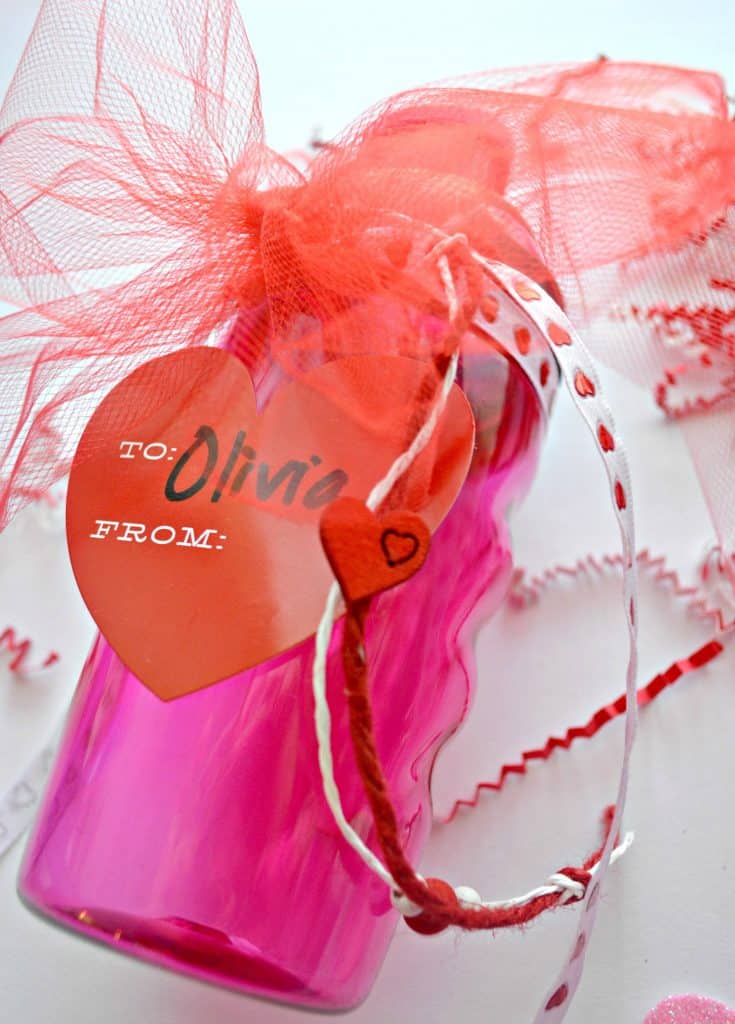 DIY Valentine's Day Water Bottles