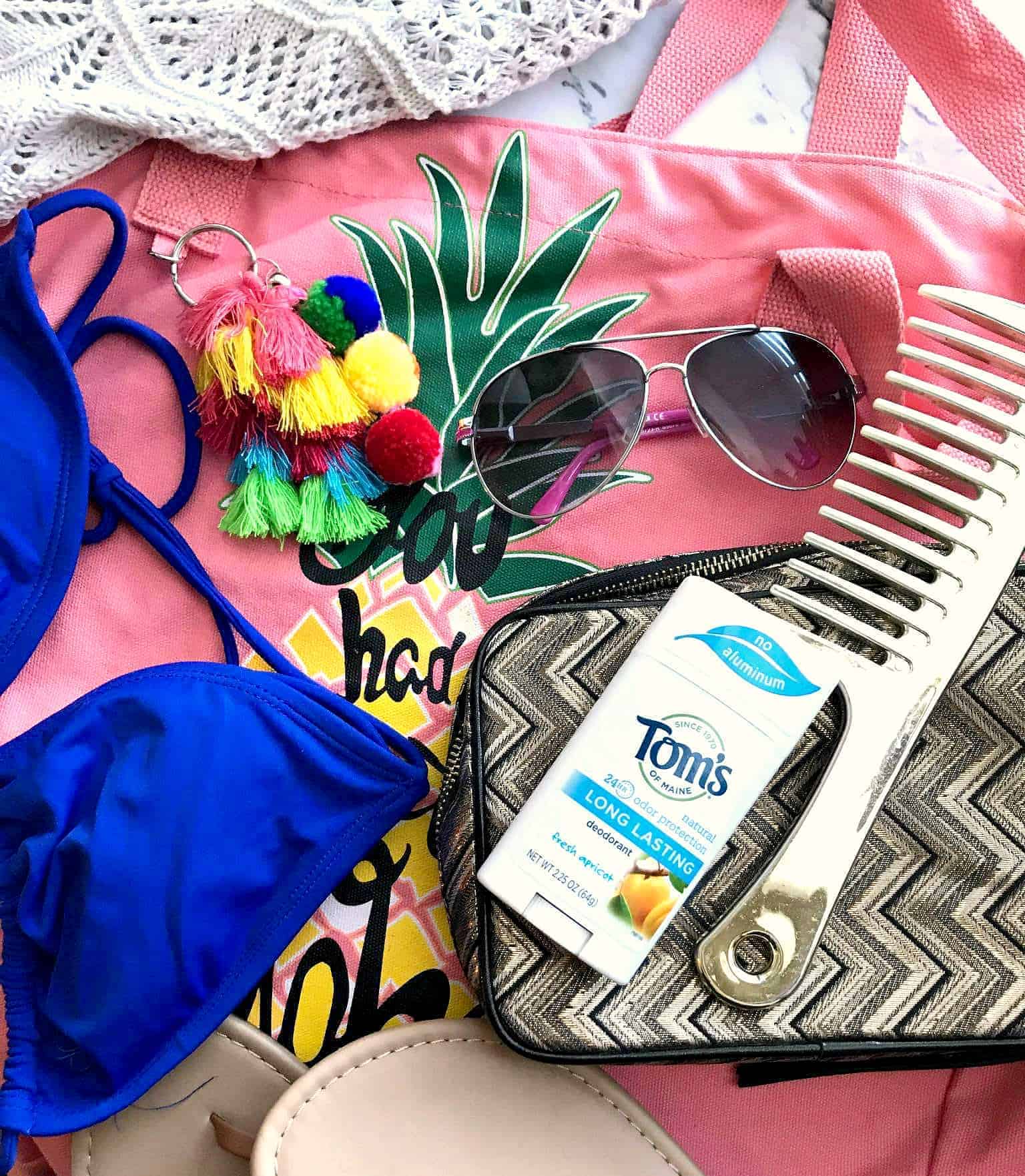 What's in My Beach Bag - My Styled Life