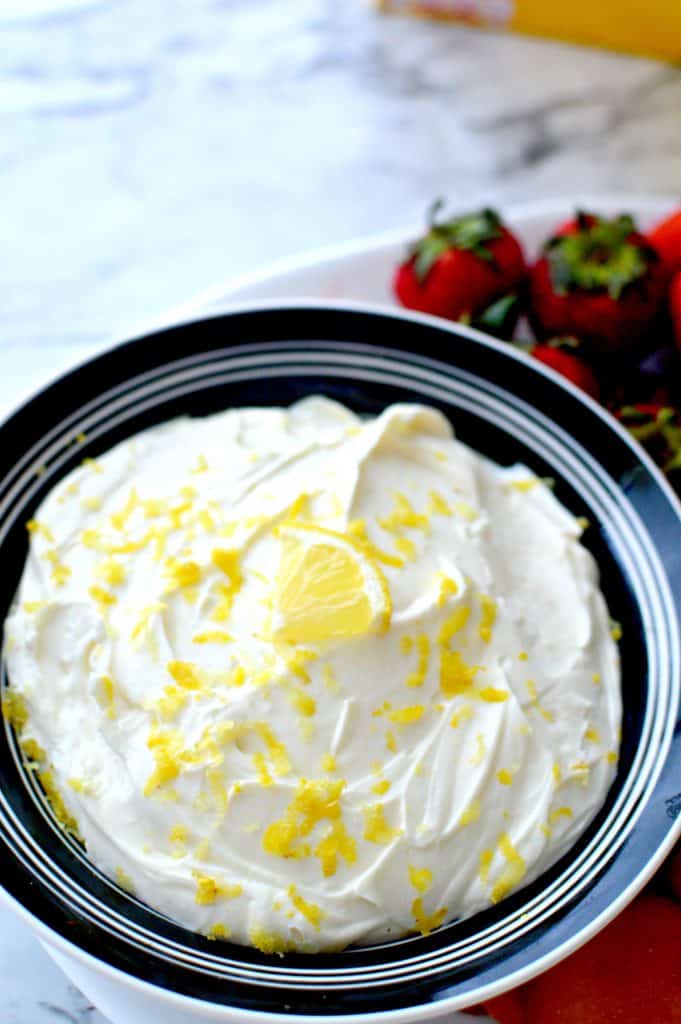 Easy Lemon Cheesecake Dip