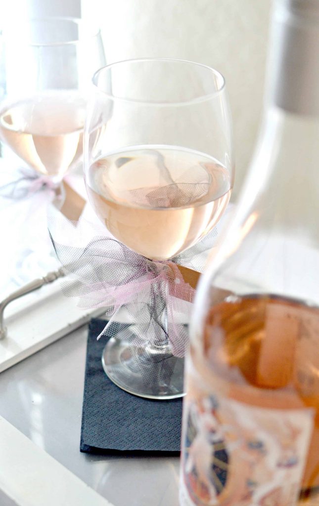 DIY Wine Glass Tutu Place Card Holders