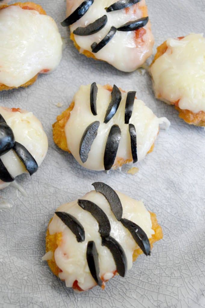 4 Ingredient Halloween Spider Nuggets