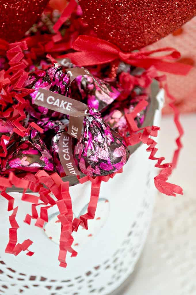 DIY Valentine's Day Candy Dish