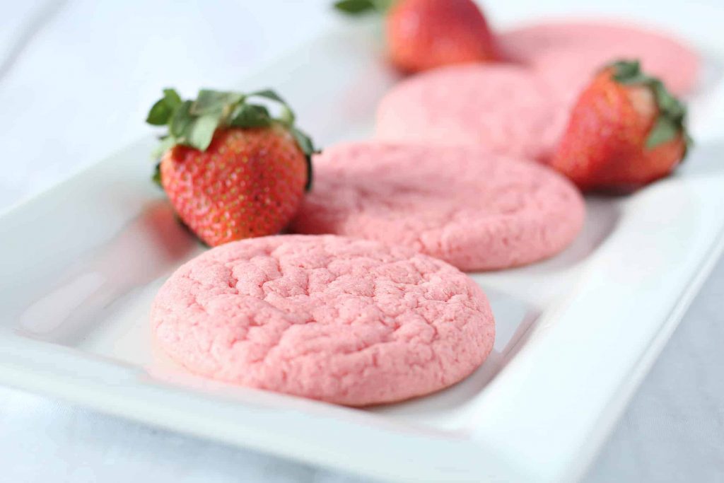 Three Ingredient Strawberry Cookies