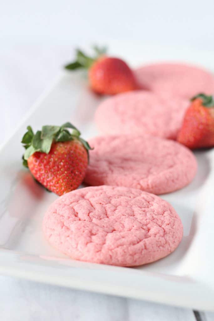 Three Ingredient Strawberry Cookies