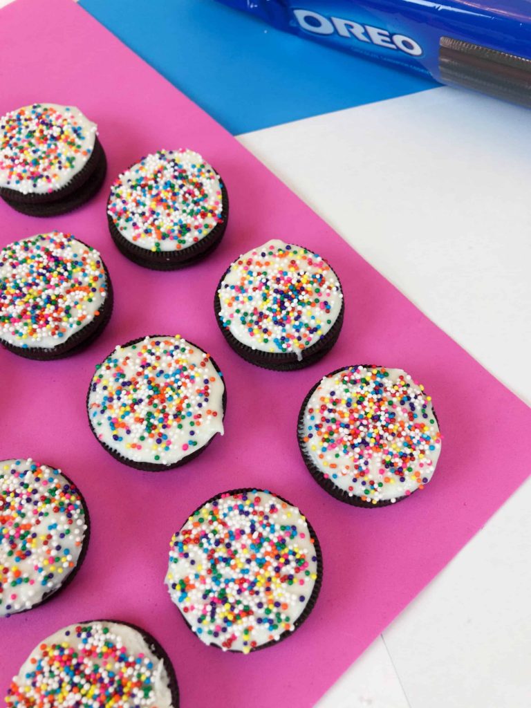 Chocolate Dipped Oreo Cookies