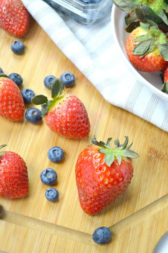 Arugula Berry Citrus Salad