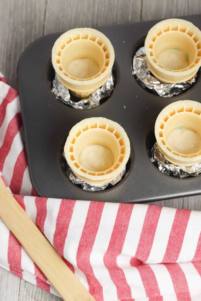 4th of July Ice Cream Cone Cupcakes