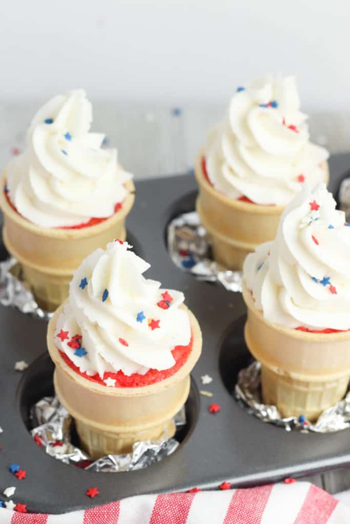 4th of July Ice Cream Cone Cupcakes