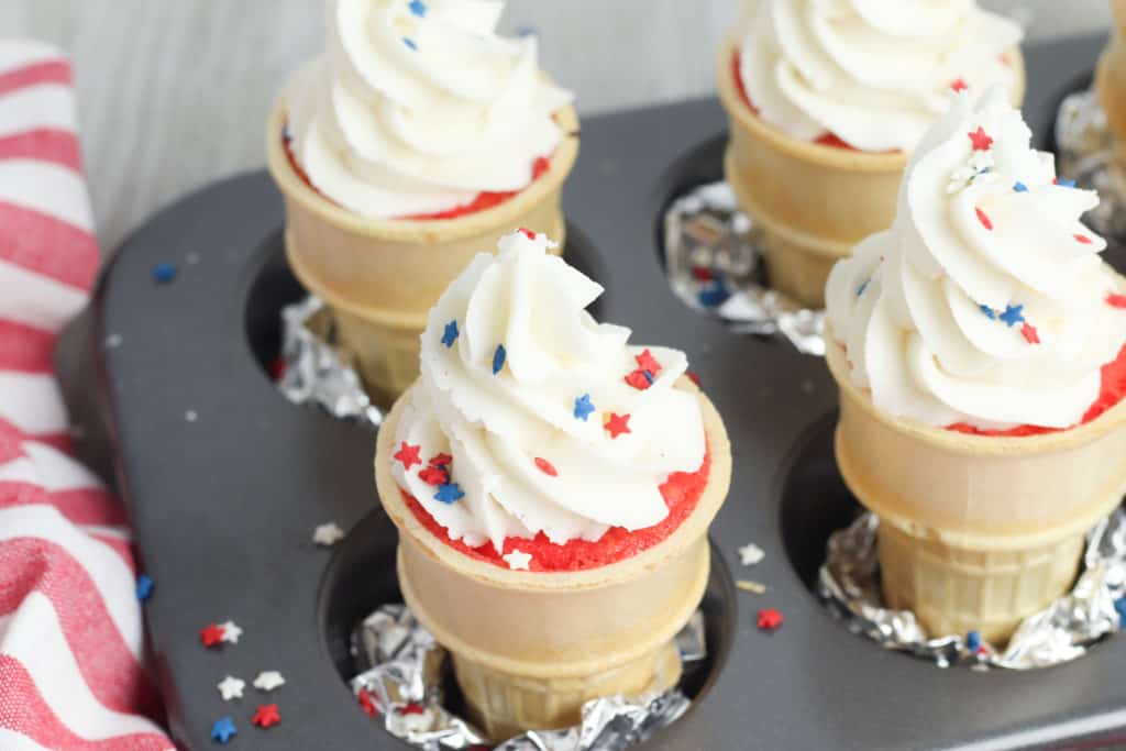 4th of July Ice Cream Cone Cupcakes