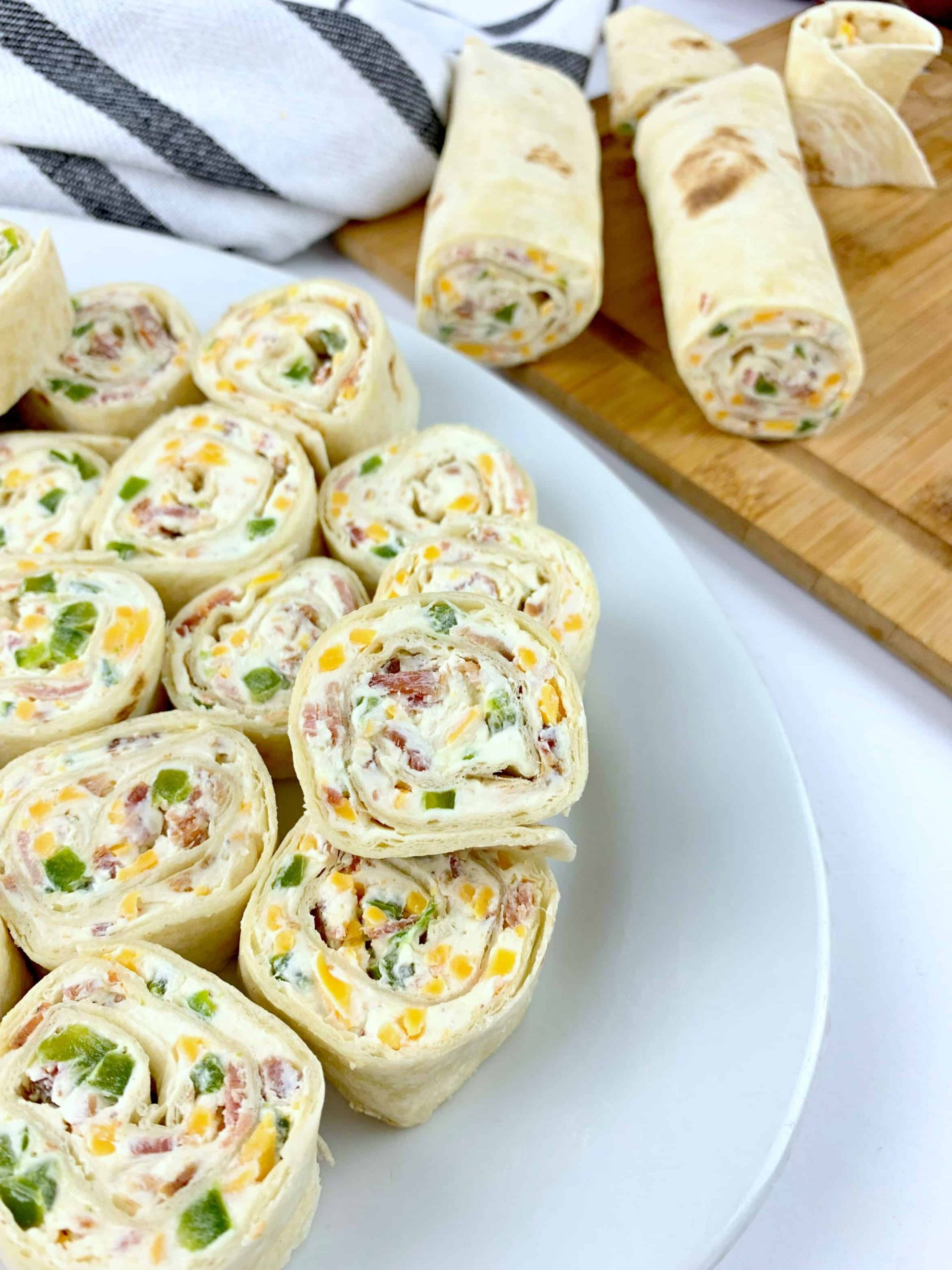 JALAPENO POPPER PINWHEELS – WITH RITZ CRISP &amp; THINS-image
