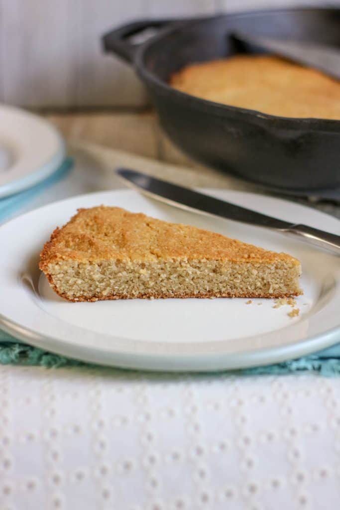 Easy Skillet Keto Cornbread