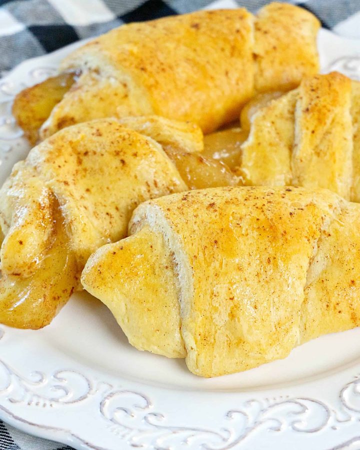 Easy Apple Crescent Rolls