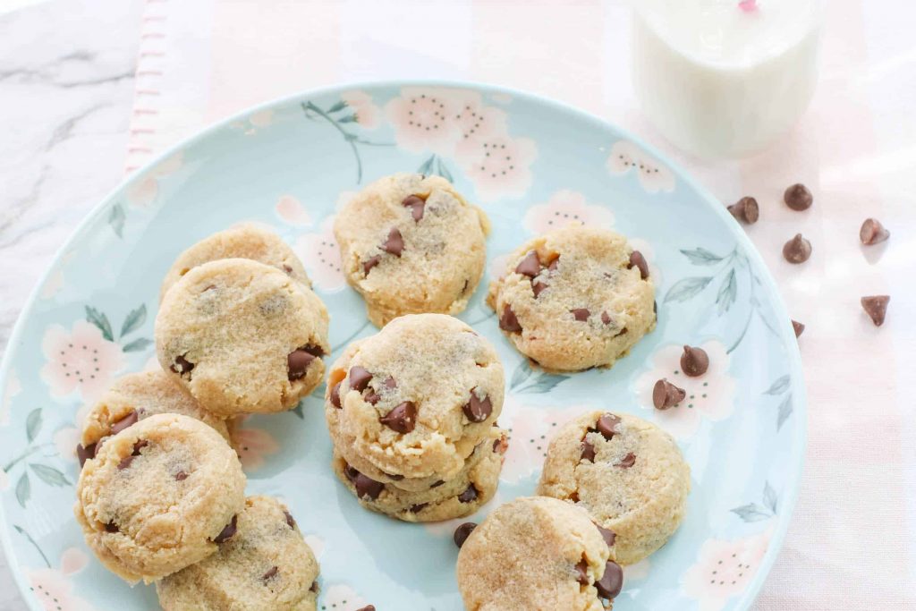 Low Carb Chocolate Chips Cookies