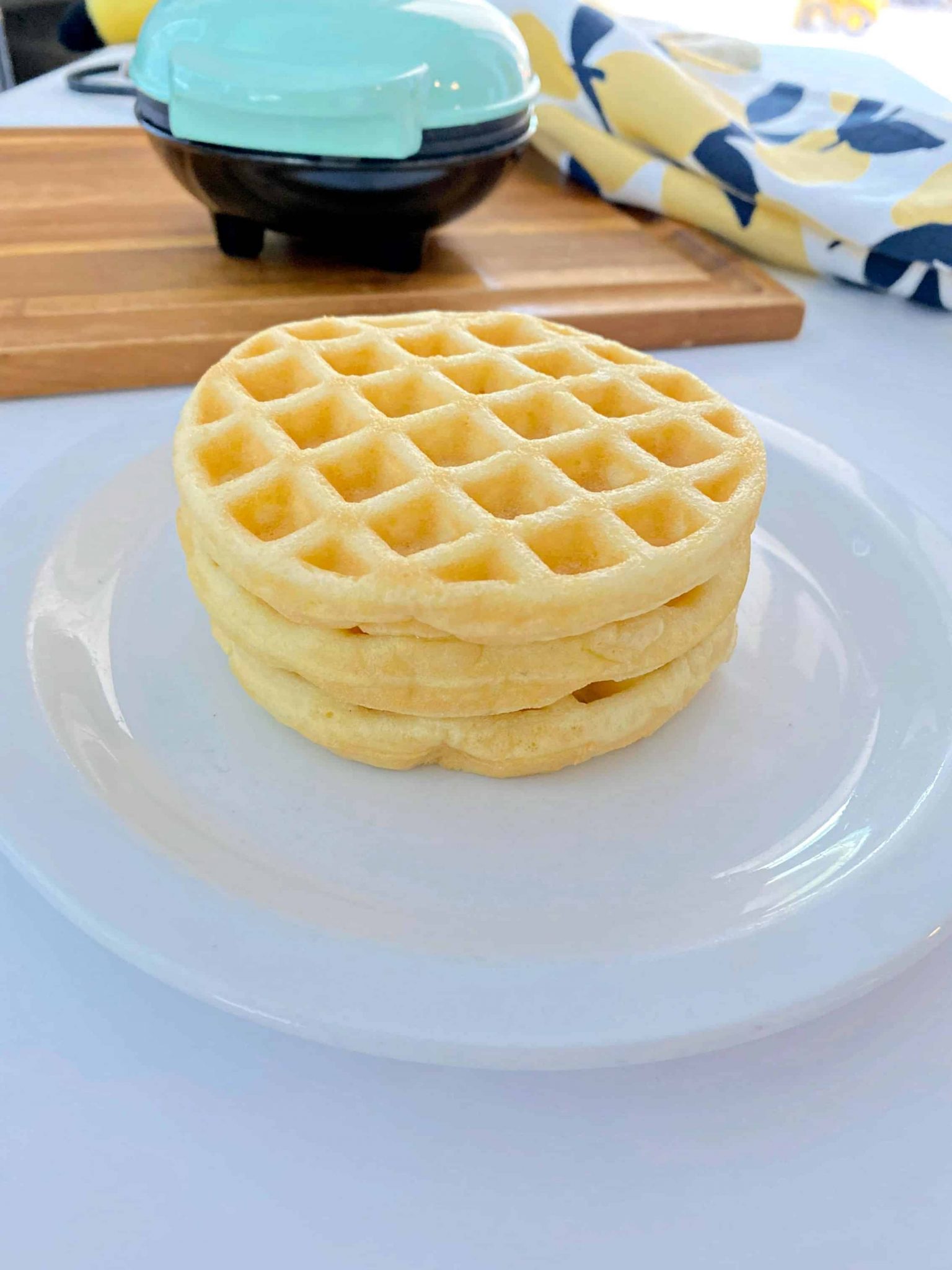Easy Keto Chaffle Bread Tastes Just Like White Bread!
