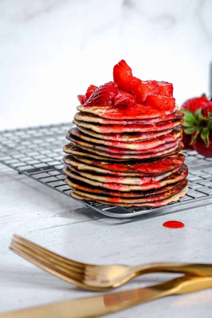 Keto Strawberry Pancakes Recipe