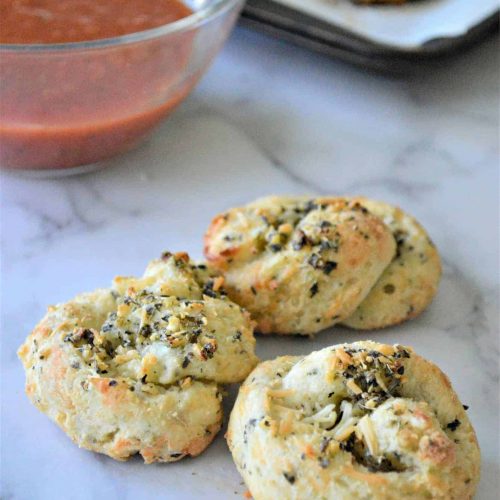 Easy Keto Garlic Knots - Perfect Low Carb Side Dish