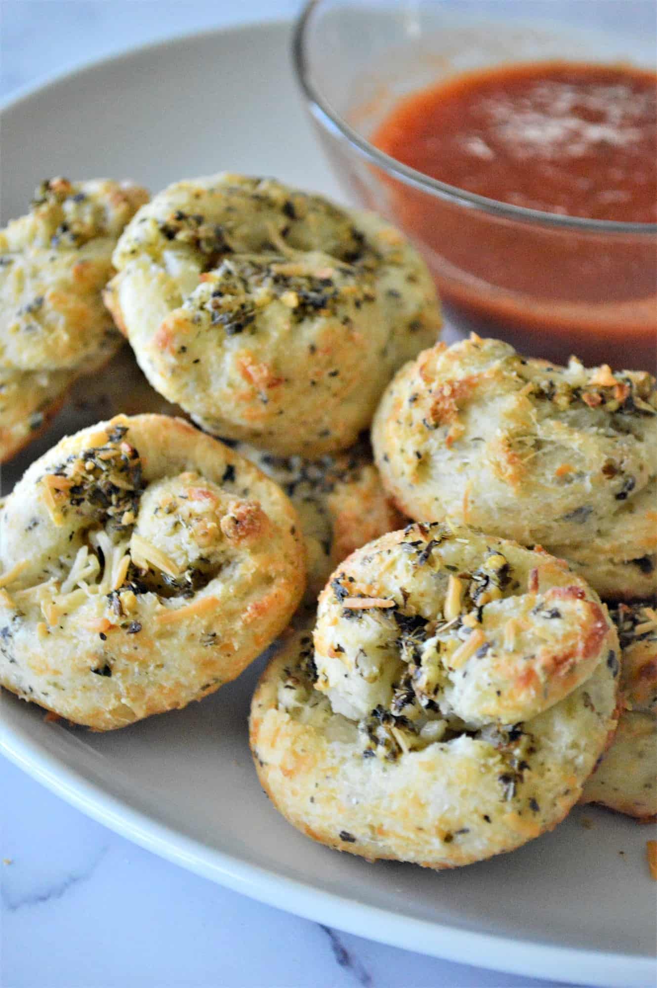 Easy Keto Garlic Knots Perfect Low Carb Side Dish