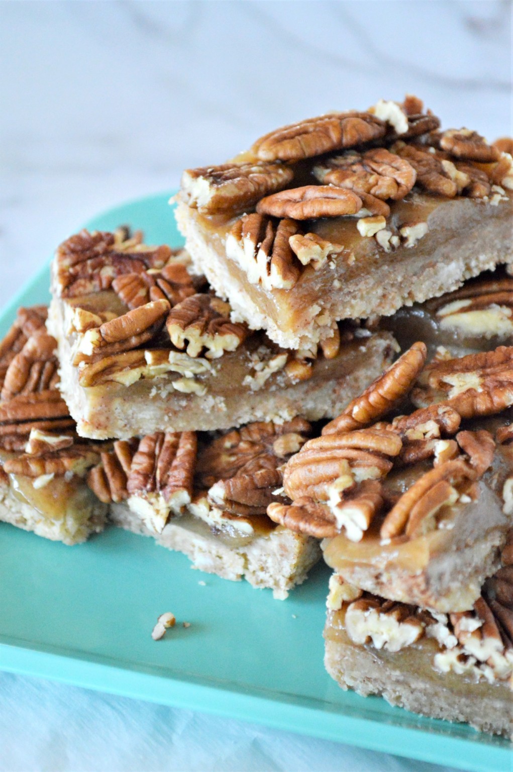 Keto Pecan Pie Bars - Easy No Bake Keto Dessert