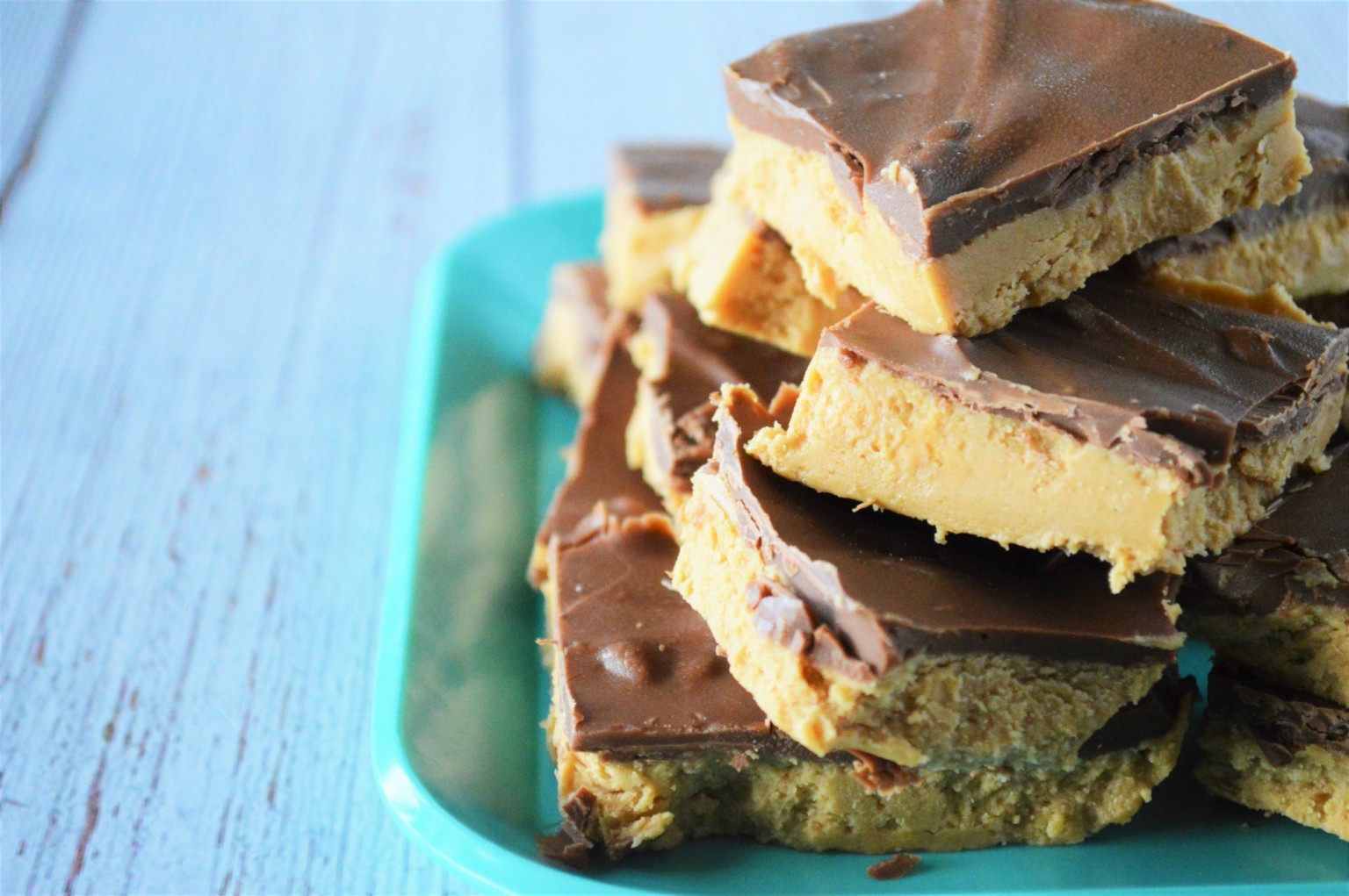 No Bake Keto Chocolate Peanut Butter Barsn Healthy Low Carb Snack