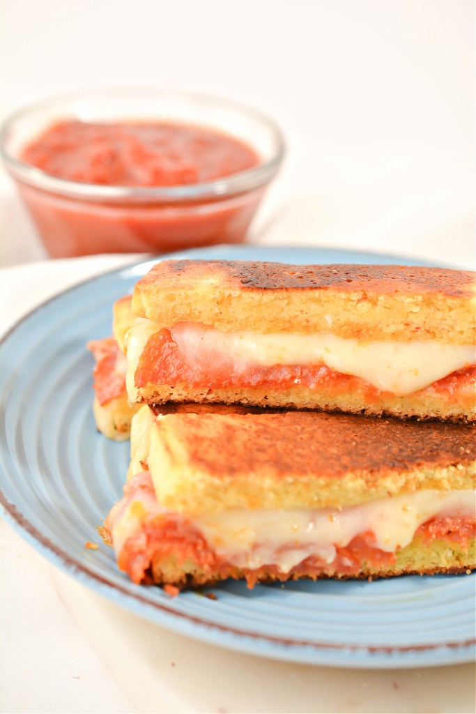 Keto Pizza Grilled Cheese Sticks