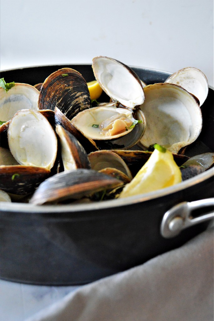 Garlic Butter Clams Recipe Super Easy Clam Recipe
