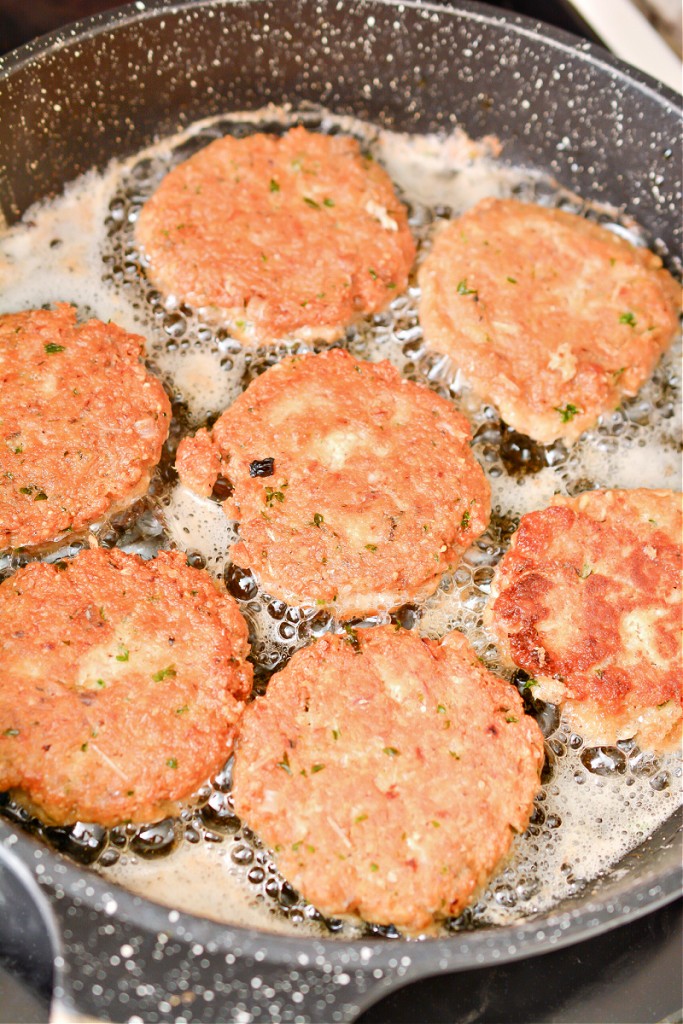 Keto Salmon Patties With Parmesan Cheese - Easy Low Carb Lunch