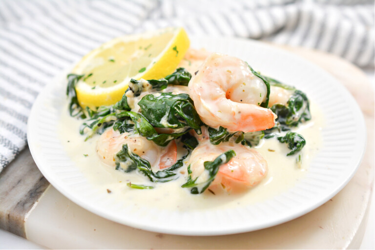 Creamy Keto Garlic Shrimp - Easy Keto Dinner Recipe