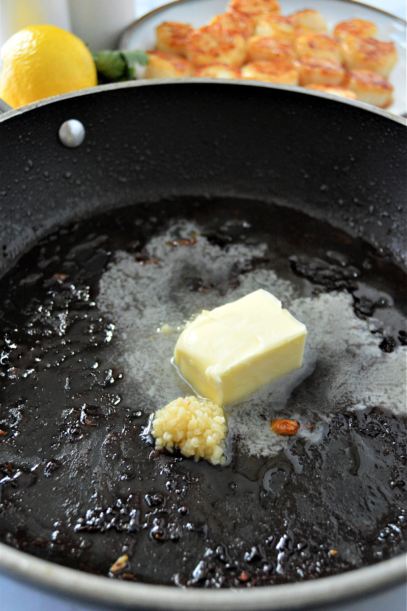 Keto Lemon Butter Scallops