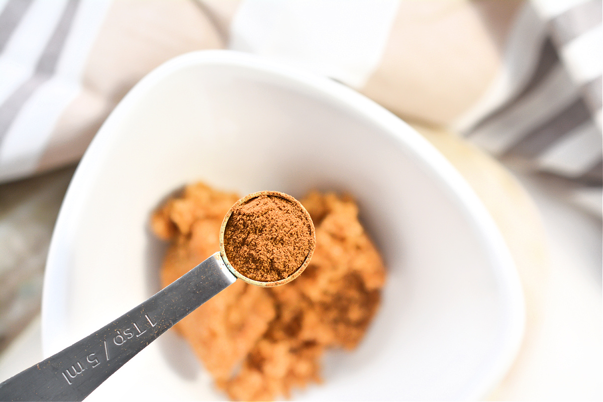Keto Pumpkin Spice Donut Holes