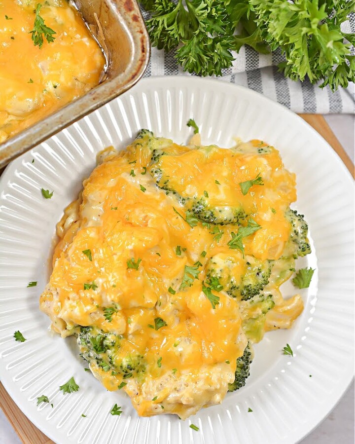 Keto Chicken Divan Casserole
