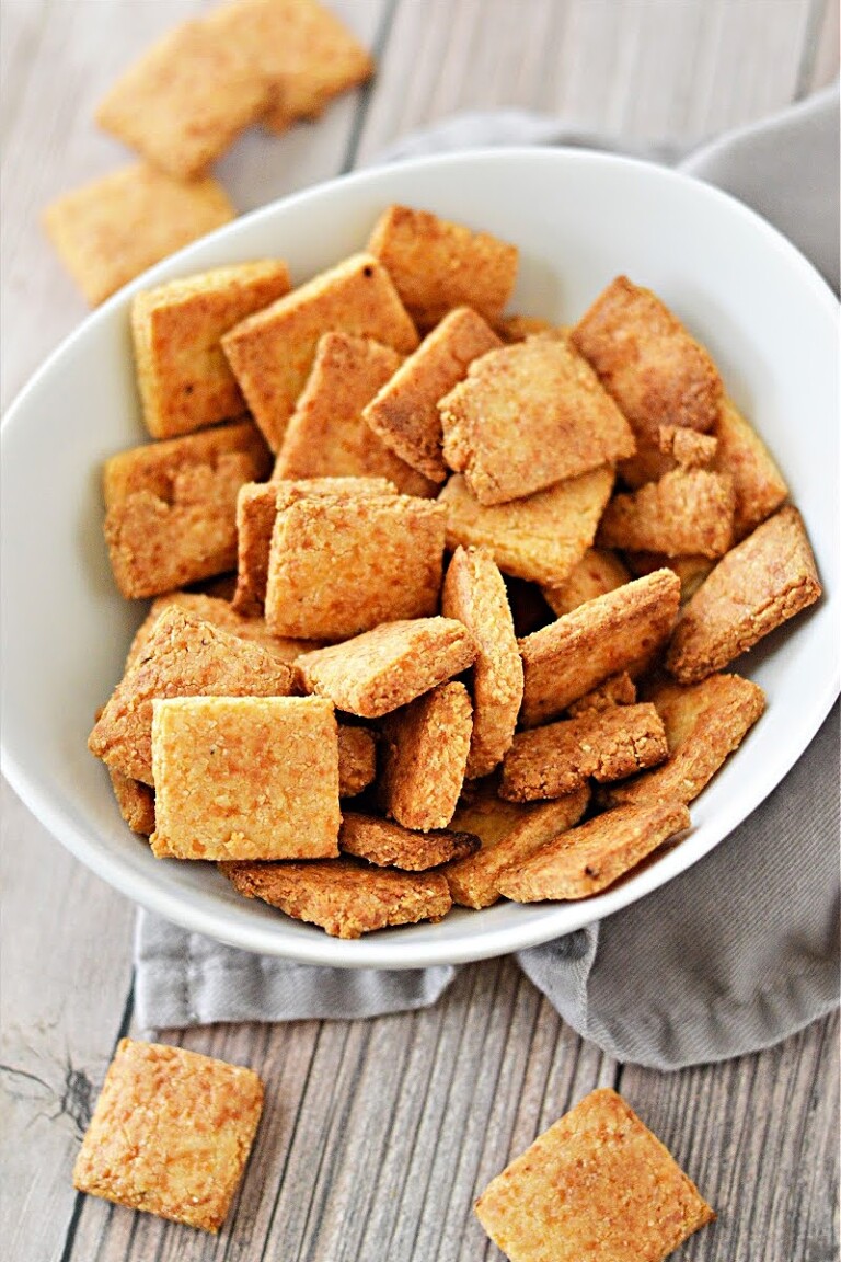 Keto Cheese Crackers Better Than Store Bought