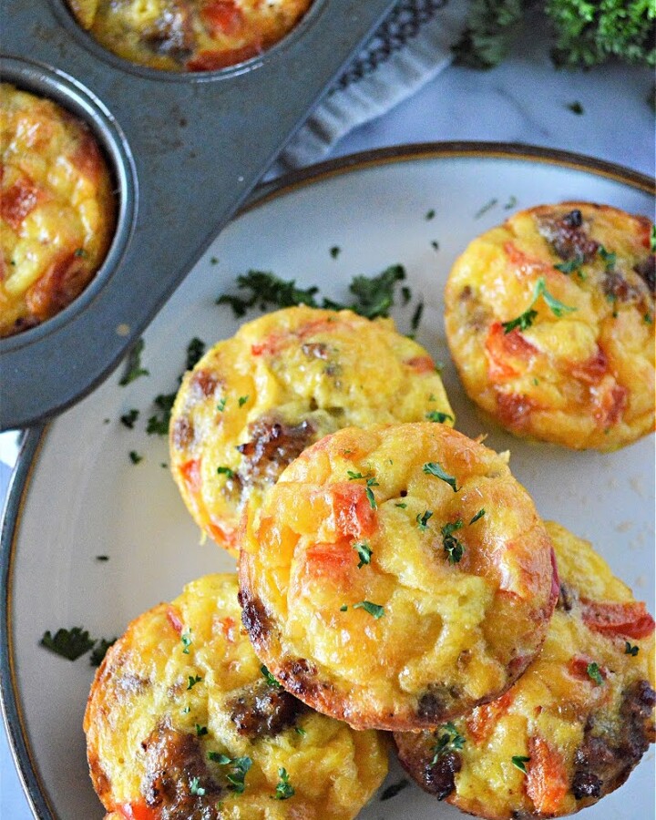 Keto Sausage Egg and Cheese Bites