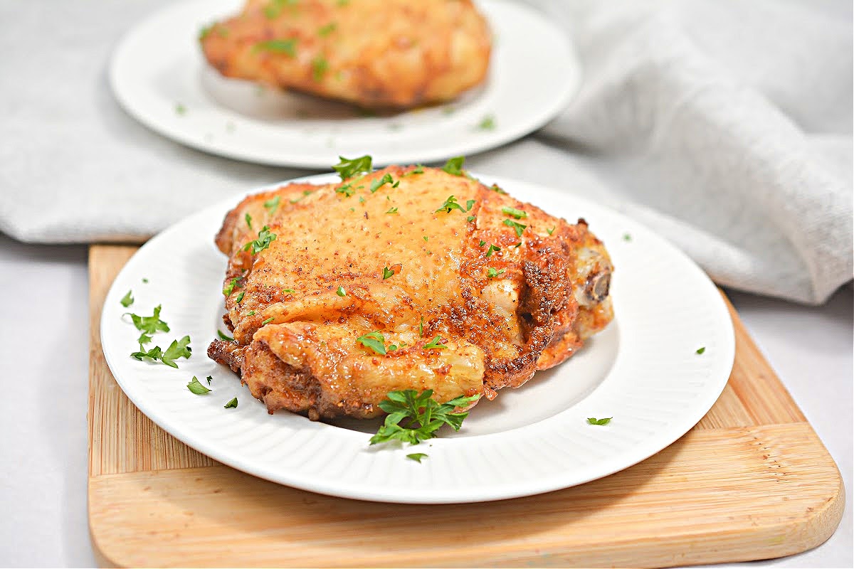Oven-Baked Keto Honey Garlic Chicken Thighs