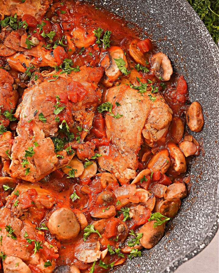 Keto Chicken Cacciatore