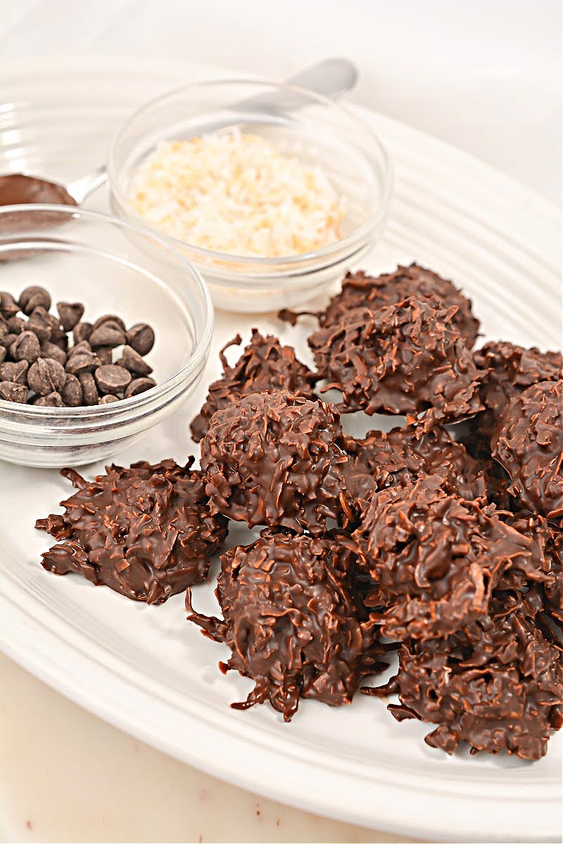 Coconut Keto Clusters