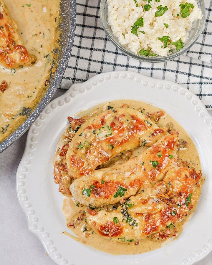 Keto Chicken Skillet With Tomato Basil Cream Sauce