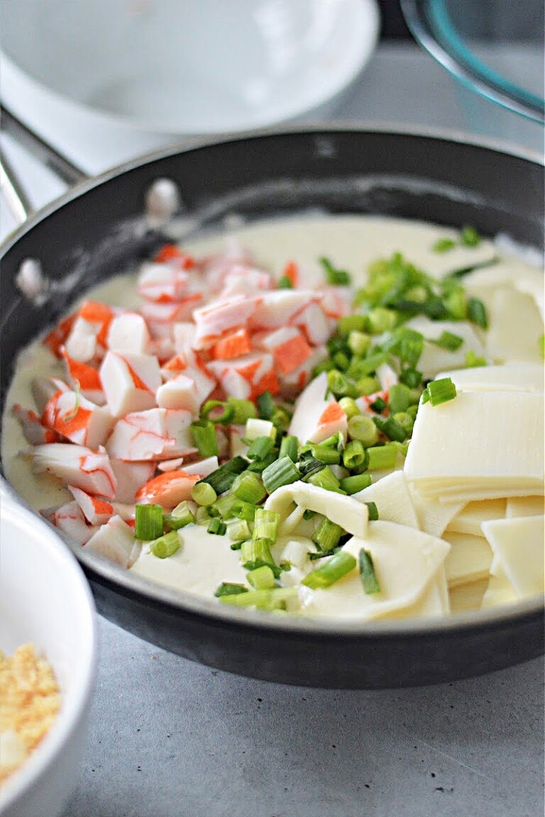 Keto Crab Rangoon Casserole Only 4 Net Carbs Per Serving