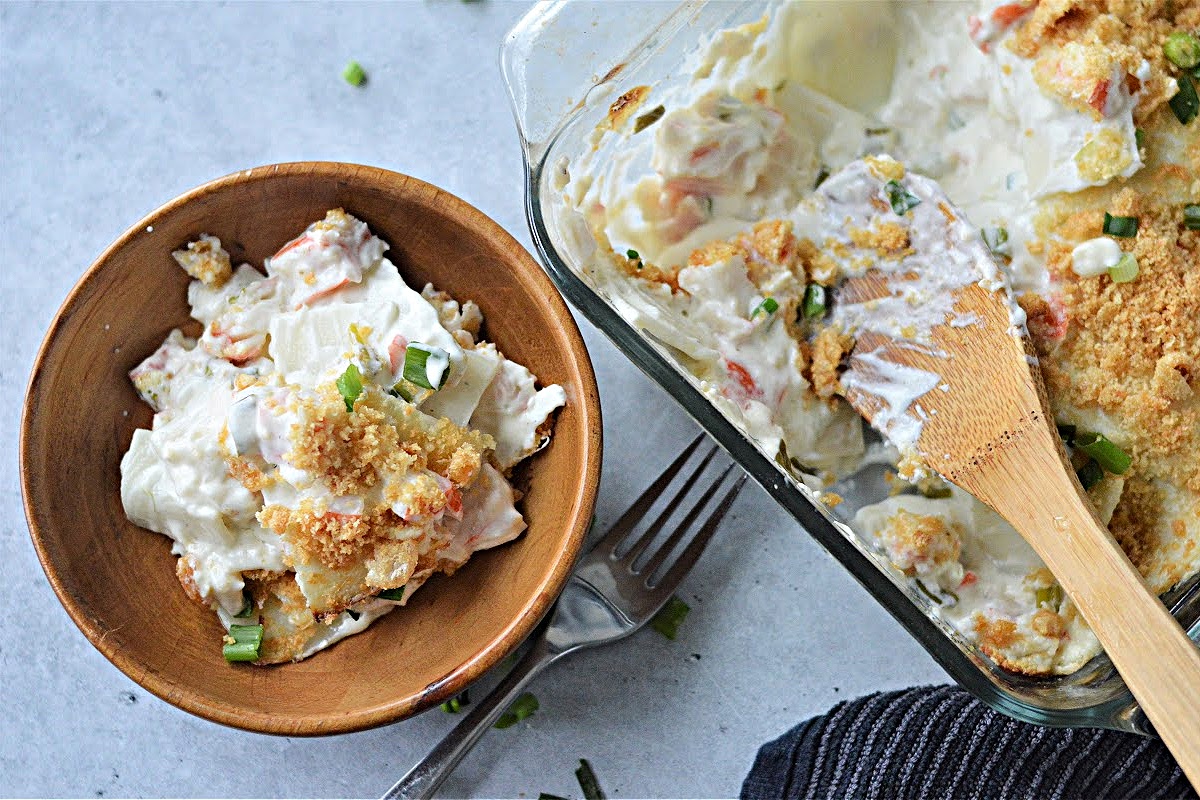 Keto Crab Rangoon Casserole