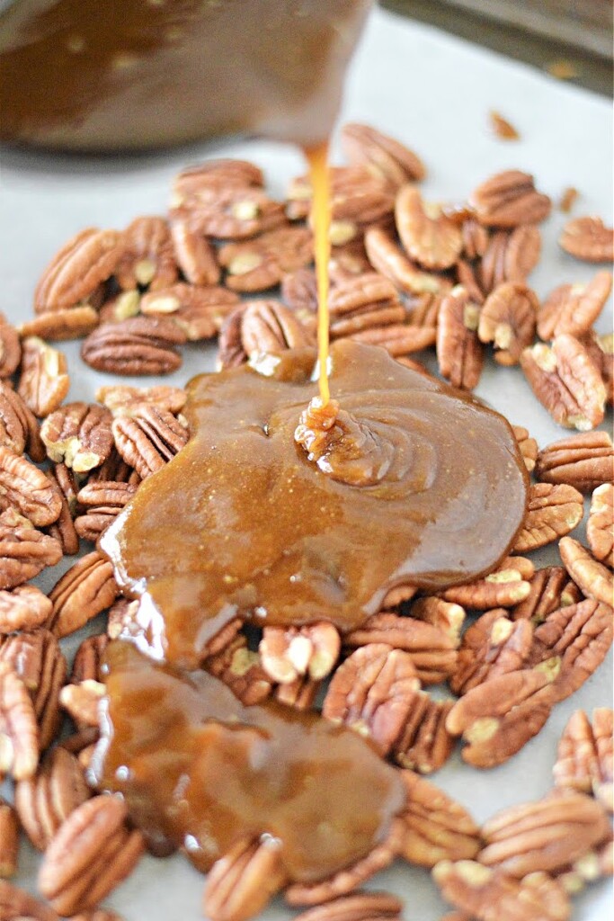 Keto Caramel Pecans 3 Net Carbs Per Serving