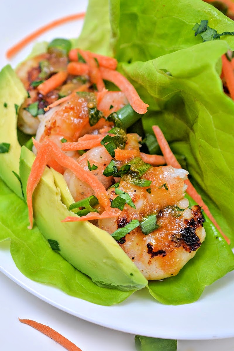 Low-Carb Avocado Shrimp Lettuce Wraps