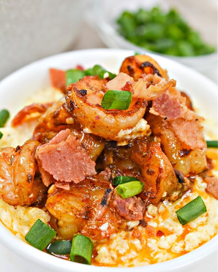 Cheesy Keto Southern Style Shrimp and Grits
