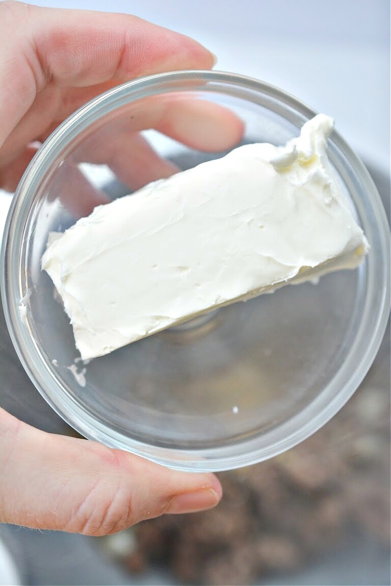 Keto BaconWrapped Cheeseburger Pickle Poppers