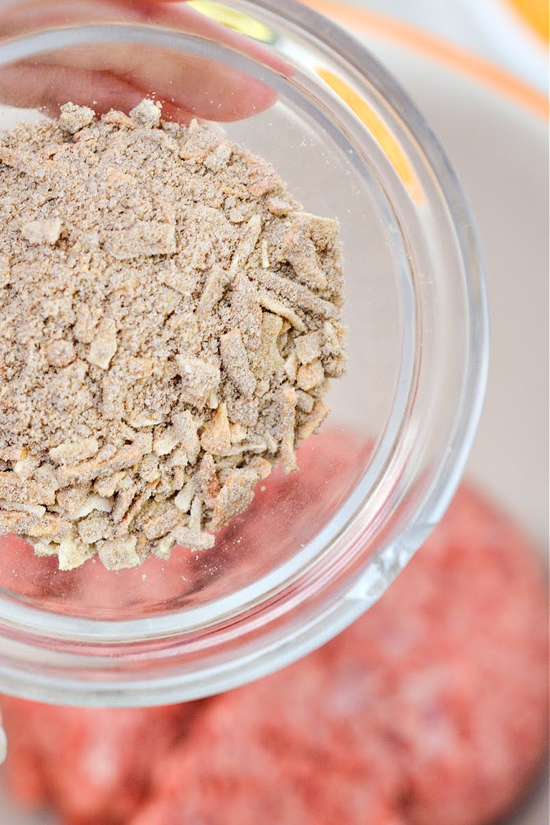 Dry Onion Soup Mix in A Bowl