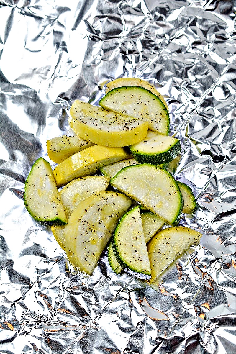 Seasoned squash and zucchini in a foil packet