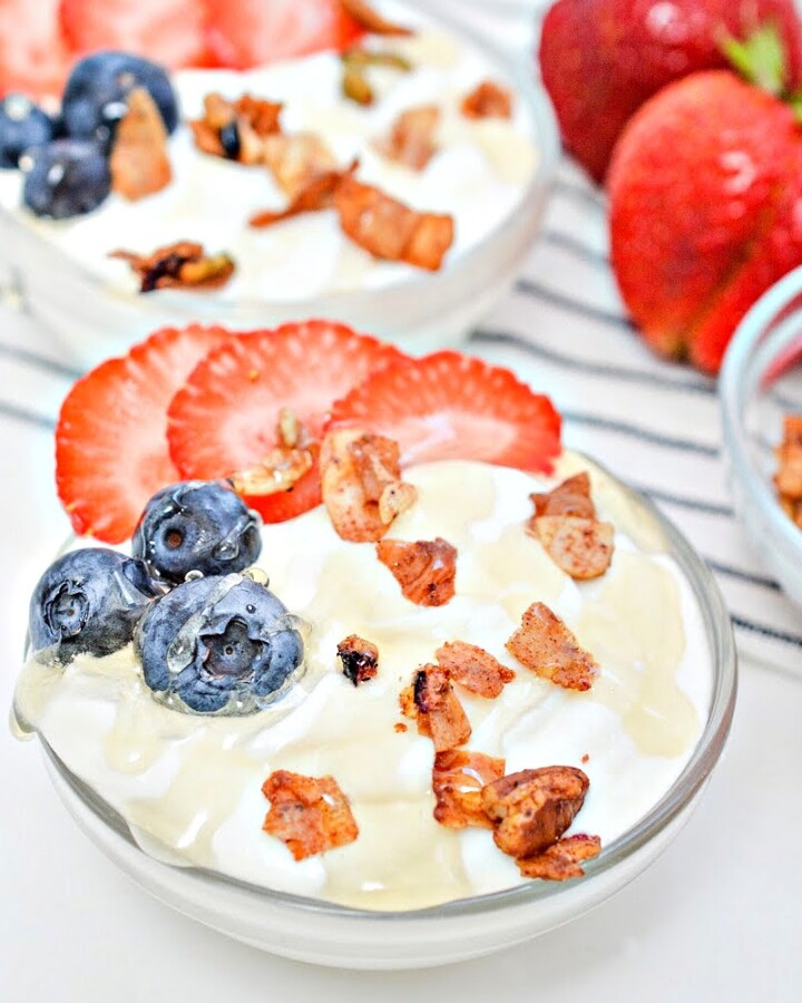 Keto Creamed Cottage Cheese with Honey