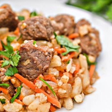 Low-Carb Beef Cauliflower Rice Pilaf