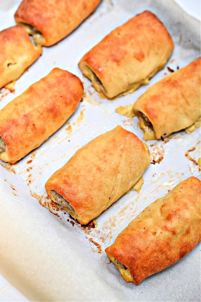 Keto Sausage Rolls